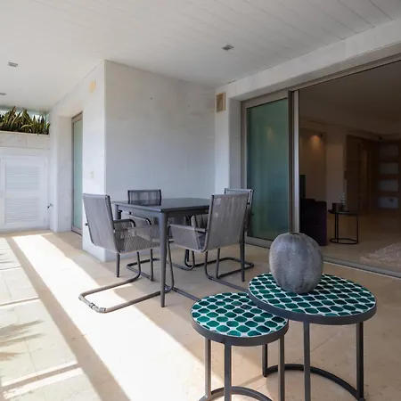 Luxury In Jardines Del Principe Apartment